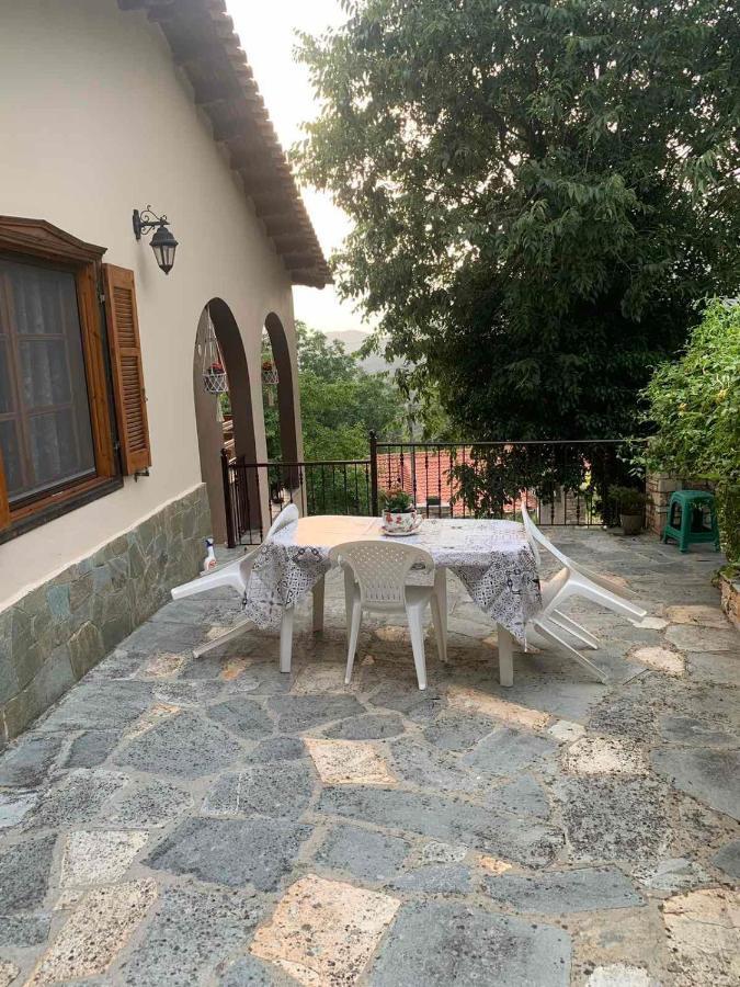 Villa Parahora Prínos Eksteriør billede